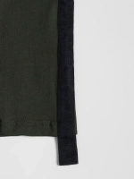 Зеленая футболка для мальчика в школу