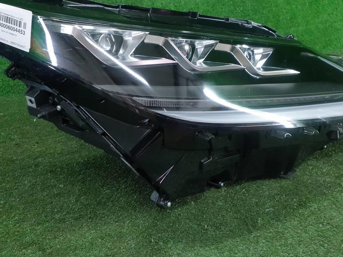 Фара правая Lexus RX 4 (2019-2022) LED