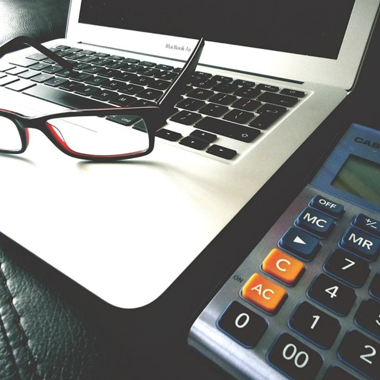 Доверьте бухгалтерию нам