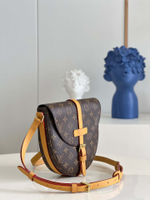 Louis Vuitton Chantilly GM