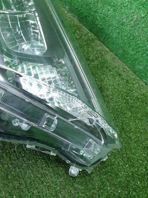 Битая Фара правая Toyota RAV4 5 XA50 (2018-н.в.) LED