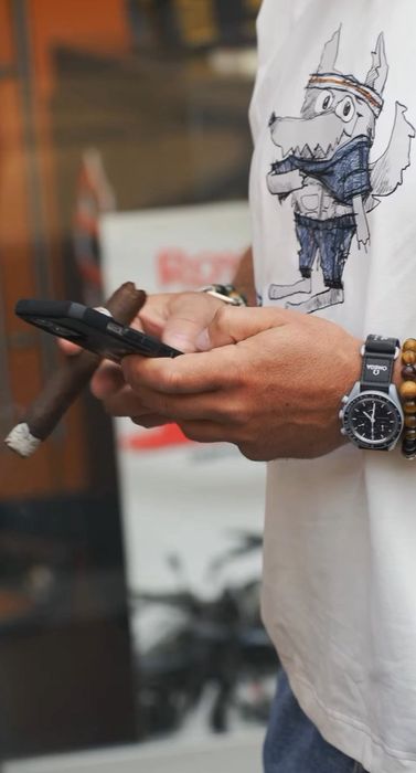 ФУТБОЛКА РЕНА МОЛОЧНЫЙ ВОЛЧОК НАКАЧАННЫЙ БОЧОК