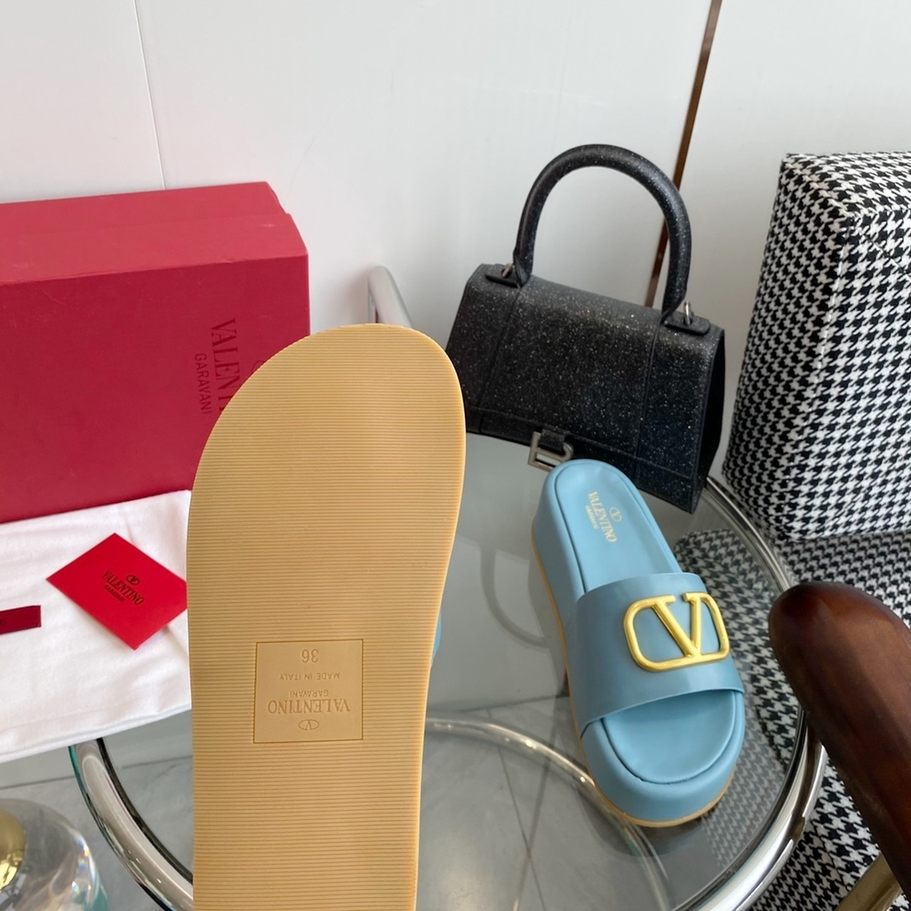 Valentino Vlogo Slide Sandal