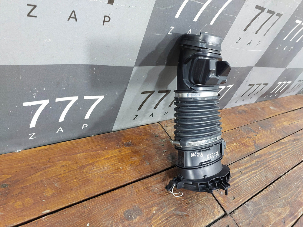 Патрубок с расходомером Mercedes S (W222) 13-20 Б/У Оригинал A6540904200