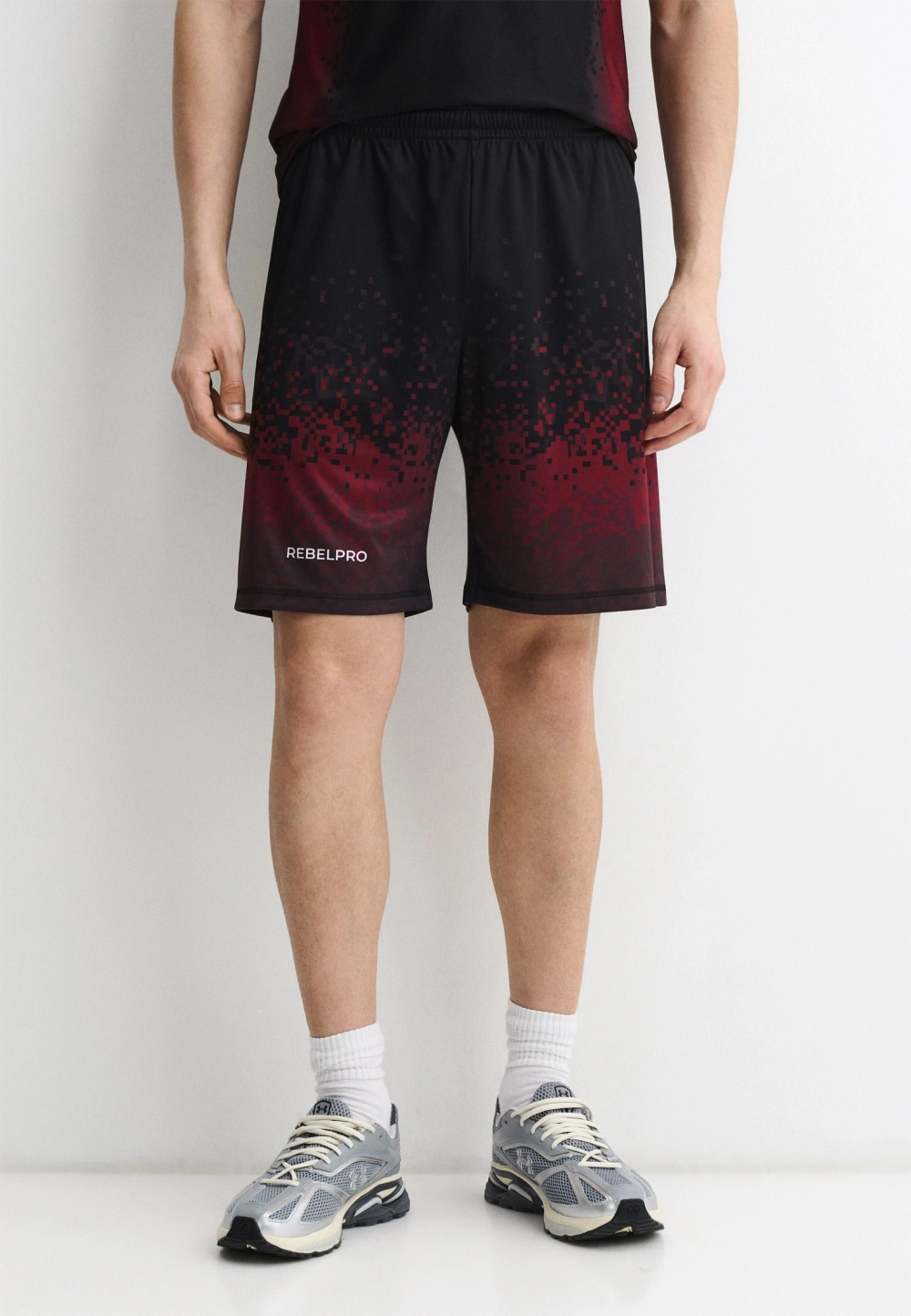 Шорты спортивные