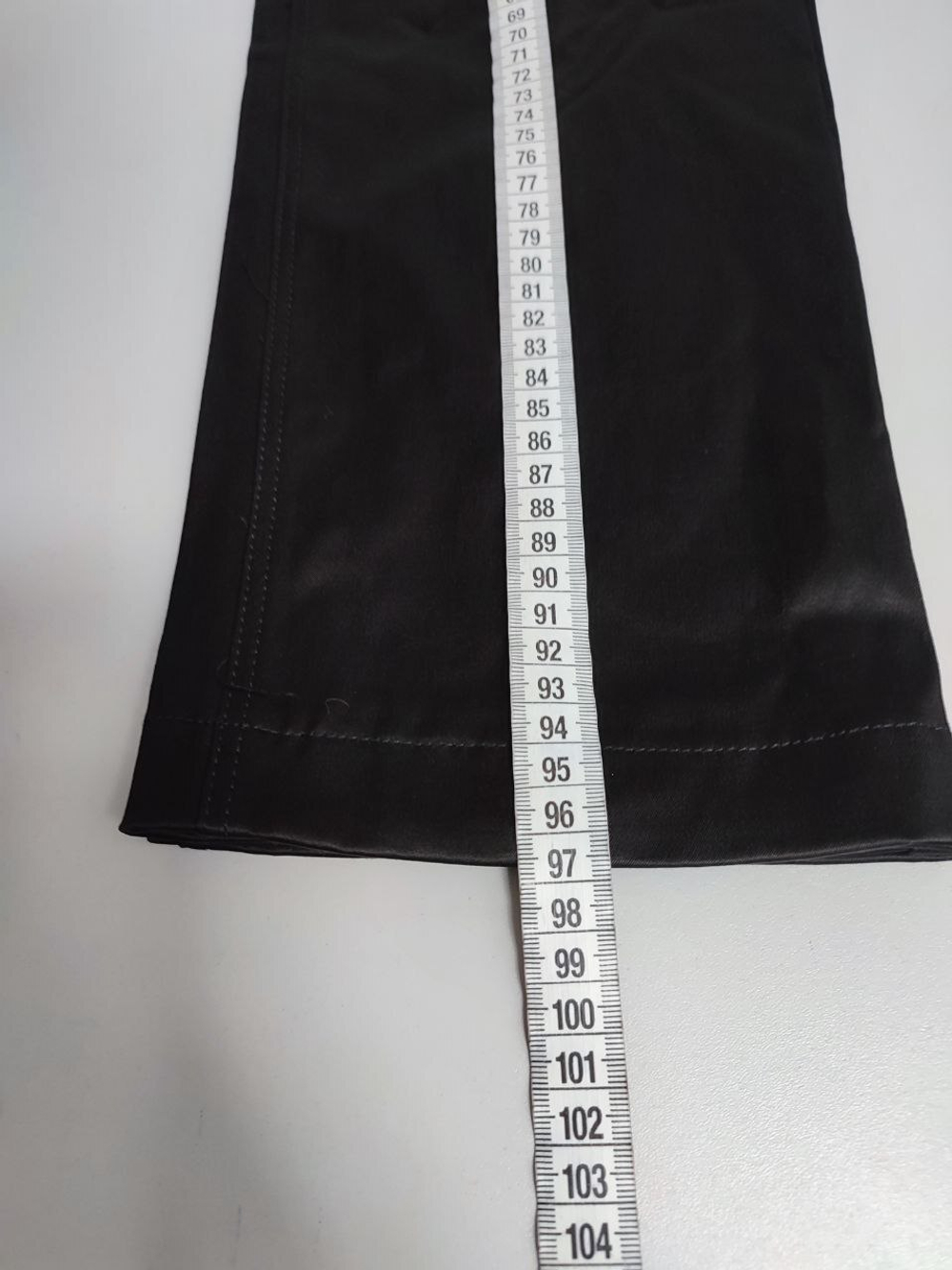 Брюки черные красивые на 14-15 лет, новые