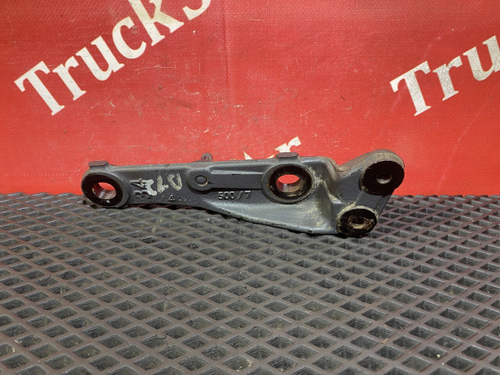 Кронштейн глушителя 2019г