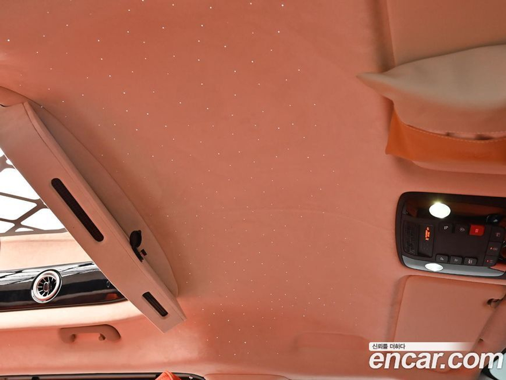 Kia The New Carnival (Sedona) 4 Generation Бензин 9-и местный High Limousine (특장업체) (02.2024)
