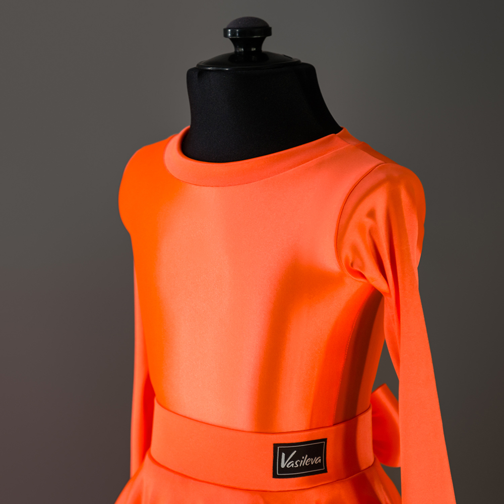 купить платье для турнира