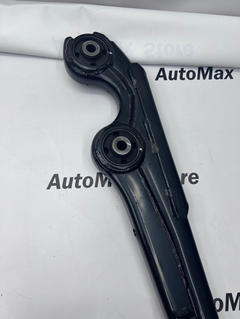 Рычаг продольный задний Митсубиши Паджеро. Левый. 4113A091. Оригинал.