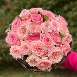 Розовый микс — букет интерьерных и ароматных розовых роз
