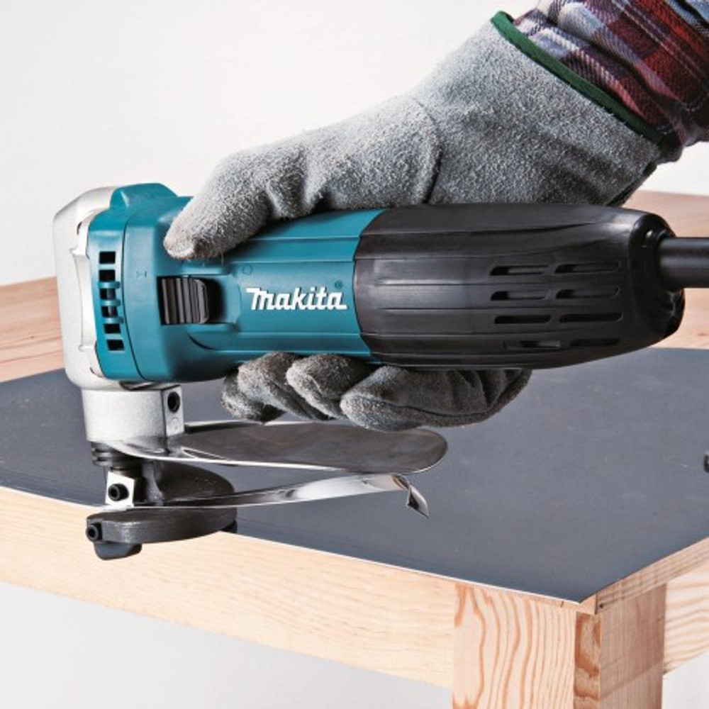 Ножницы сетевые MAKITA JS 1602 листовые JS1602