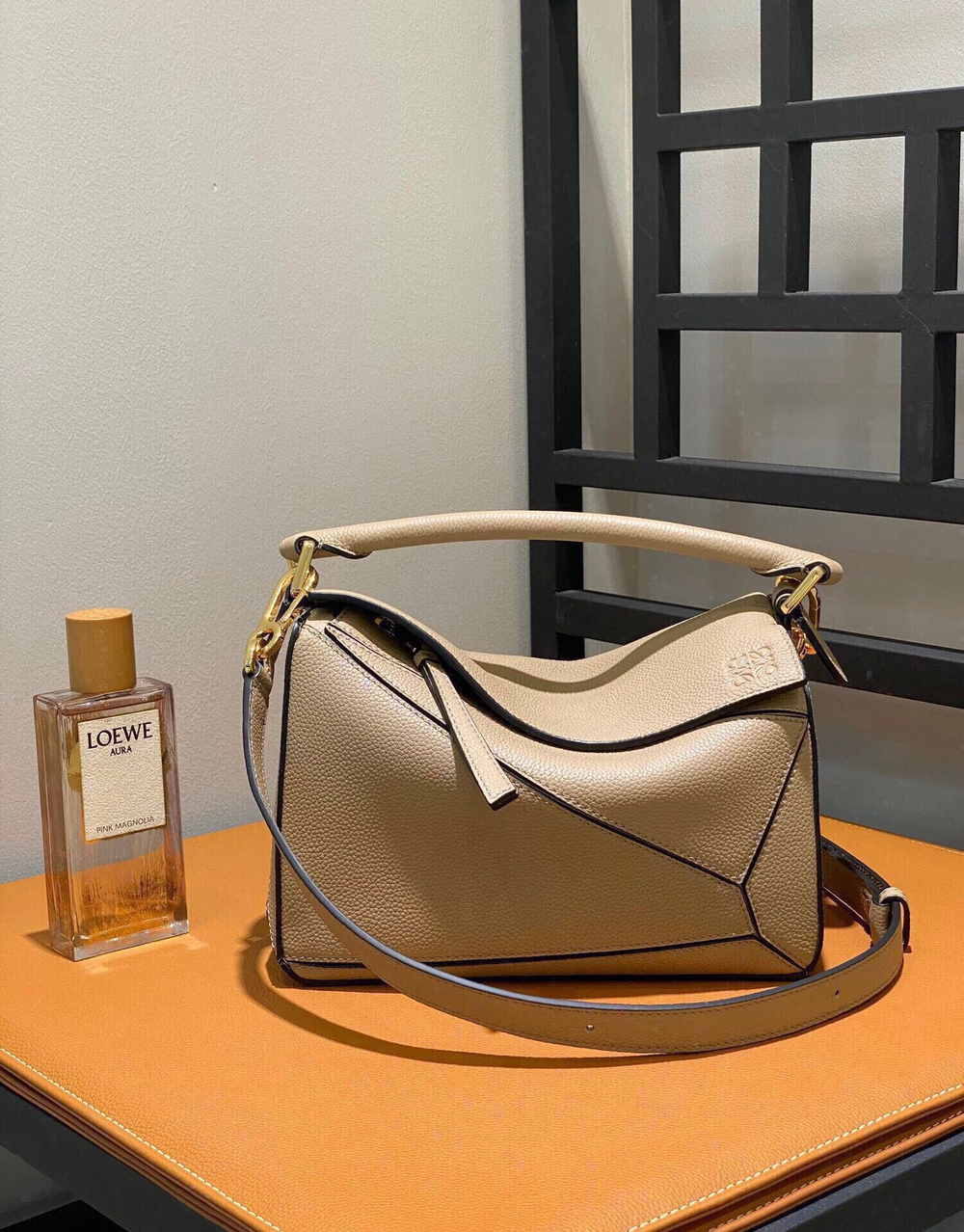 Loewe Puzzle 24 cm