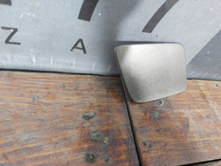 Крышка омывателя правая Volvo XC90 2 14-нв Б/У Оригинал 31353365