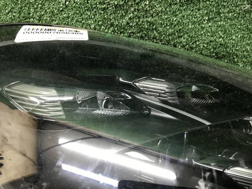 Фара правая Porsche Cayenne 3 (17-23) LED