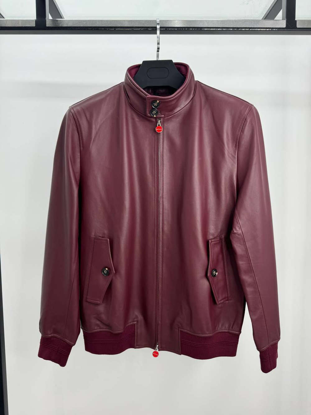 Кожаная куртка Kiton