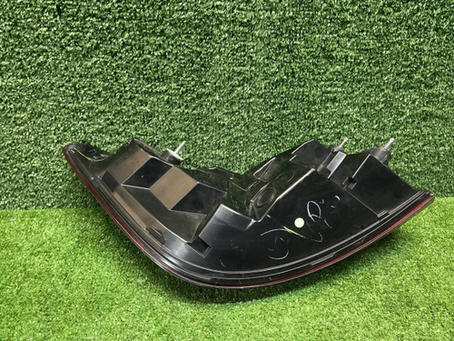 Фонарь правый внешний BMW 3er G20 (2018-2022)