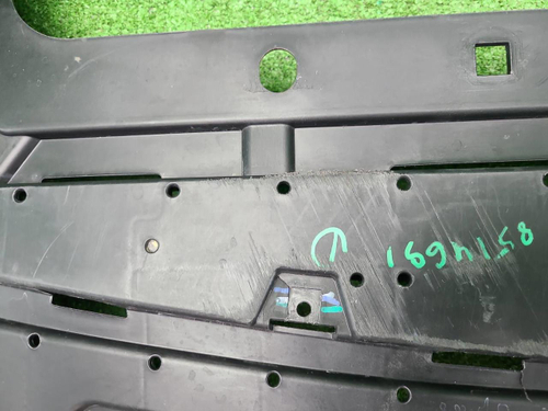 Пыльник переднего бампера Geely Atlas 2 (23-нв)