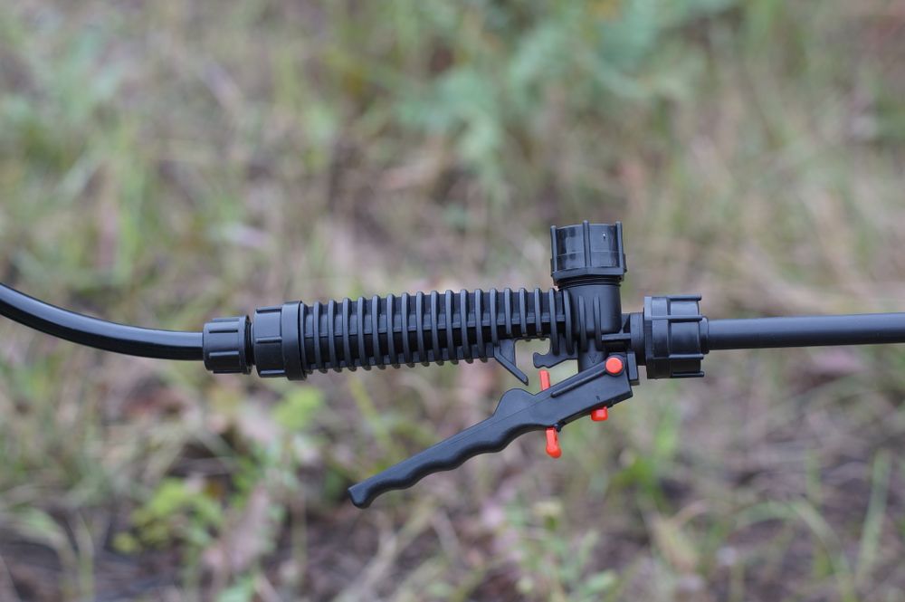 Аккумуляторный садовый опрыскиватель Greenworks G40BPS, 5300007, 40v, в комплекте с АКБ 2 А·ч и ЗУ