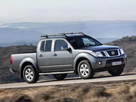 Navara (Frontier) III (D40)