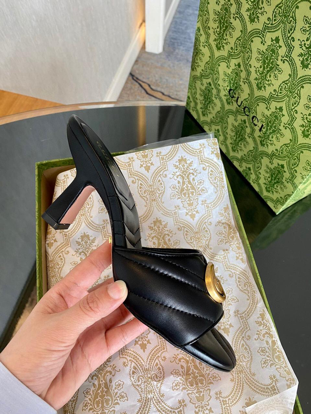 Сабо Gucci