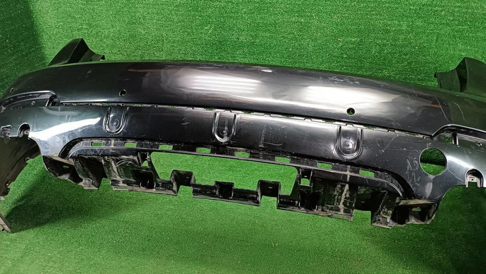 Бампер задний Maserati Levante (2016-2020)