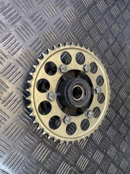 Ступица заднего колеса Yamaha FZ1 Fazer RN17