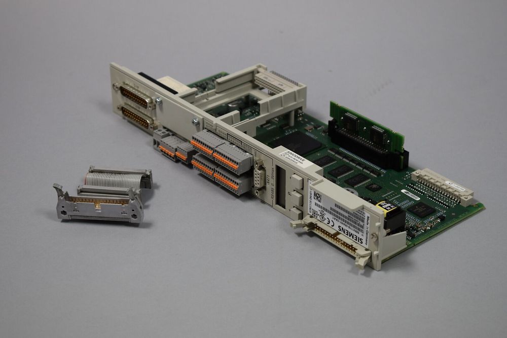 SIEMENS 6SN1118-0NH01-0AA1