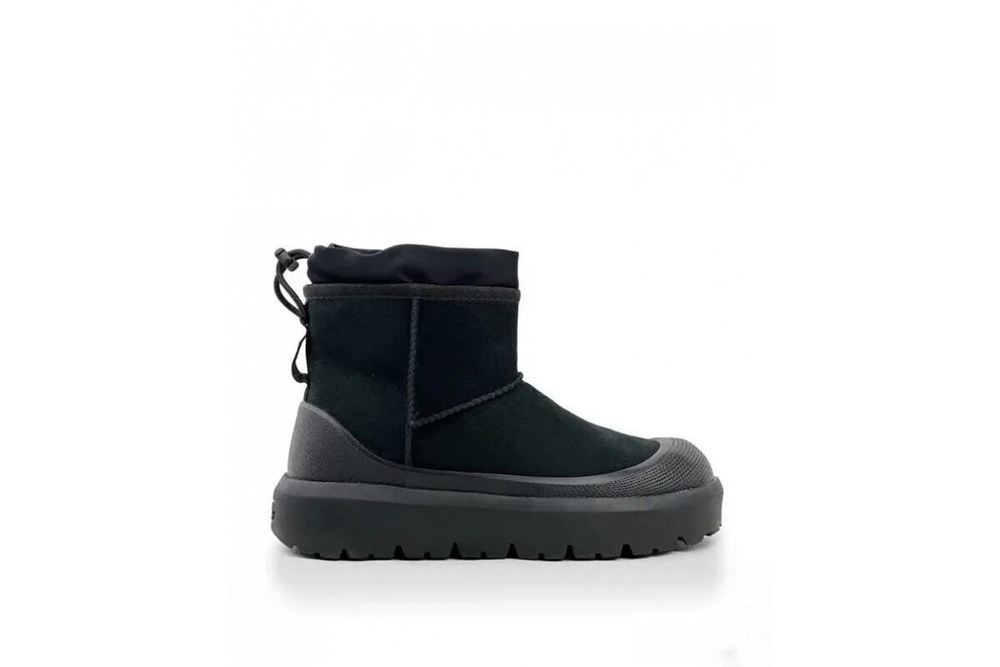 UGG Classic Mini Weather Hybrid Black