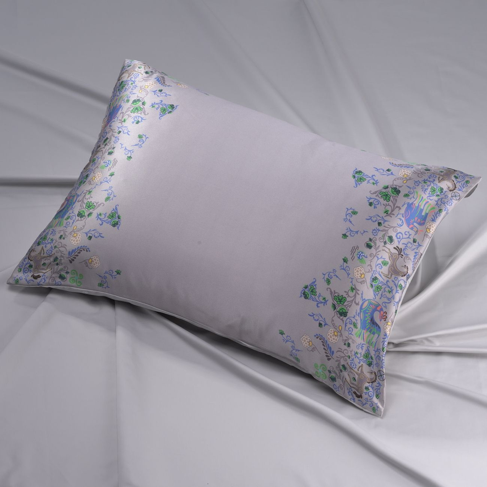 Наволочка 50x70 Mollen Цветок папоротника светло-серая хлопковая