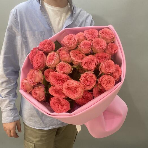 Монобукет из 7 кустовых роз Элисана. Монобукет 024 Chalet Green