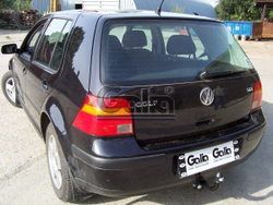 Фаркоп оцинкованный Galia A020A для Audi A3 1996-2003, VW Bora 1998-2005, VW Golf 1997-2003(паспорт и сертификат в комплекте)(без электрики)