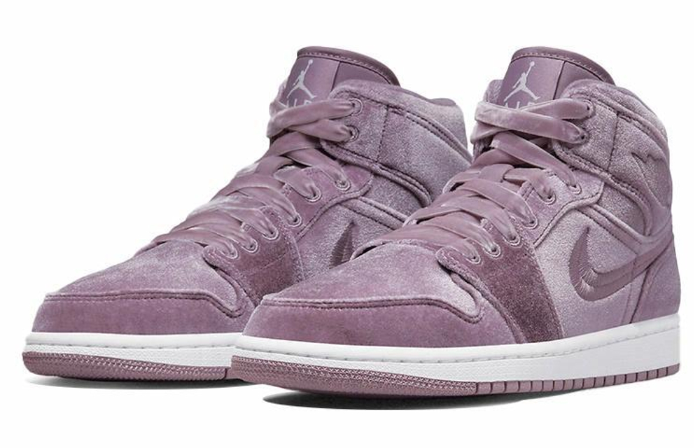 Кроссовки Jordan Air Jordan 1 Mid "Purple Velvet" (Женская размерная сетка)