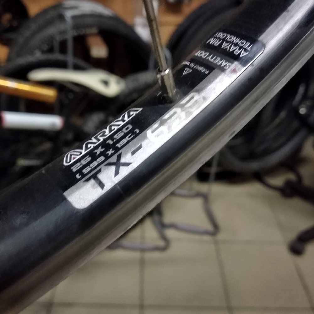 Заднее колесо 26" под V brake под трещетку