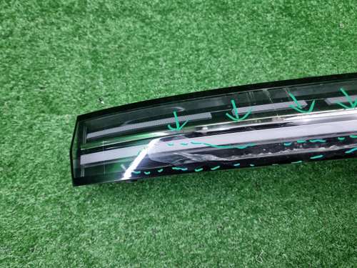 Фонарь крышки багажника Lixiang L7 (2023-н.в.)