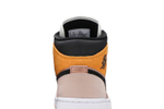 Кроссовки Jordan Air Jordan 1 Mid Se "Particle Beige" (Женская размерная сетка)