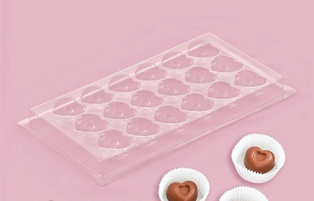 Пластиковая форма для шоколада "Сердечки" 22*11см