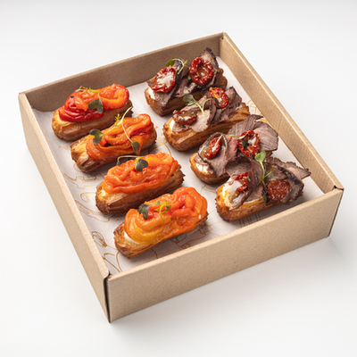 Сет мини-эклеров с ростбифом и с запеченным перцем