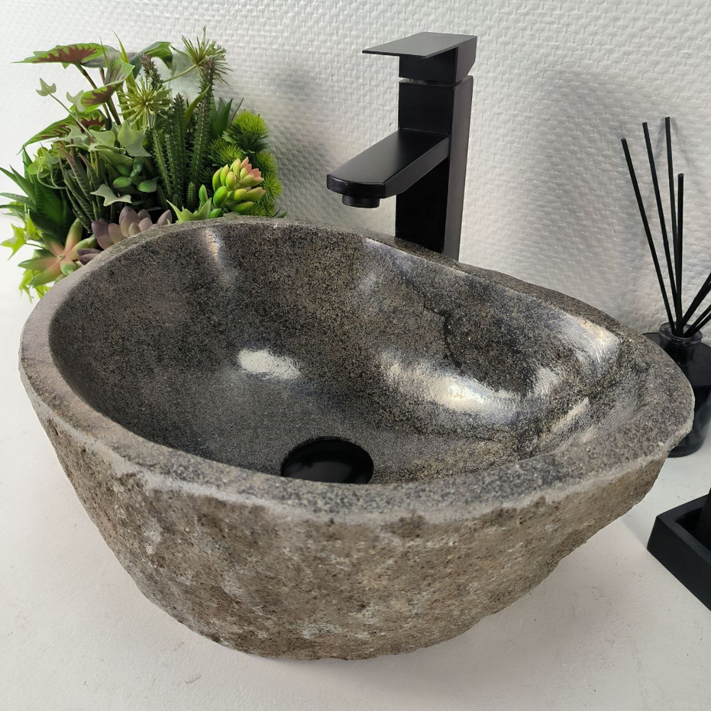 Раковина из речного камня RS-64941 42*31*15 0856