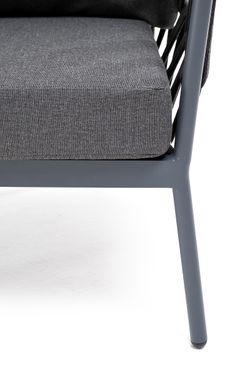 "Диего" кресло плетеное из роупа, каркас алюминий темно-серый (RAL7024) муар, роуп темно-серый круглый, ткань темно-серая 027