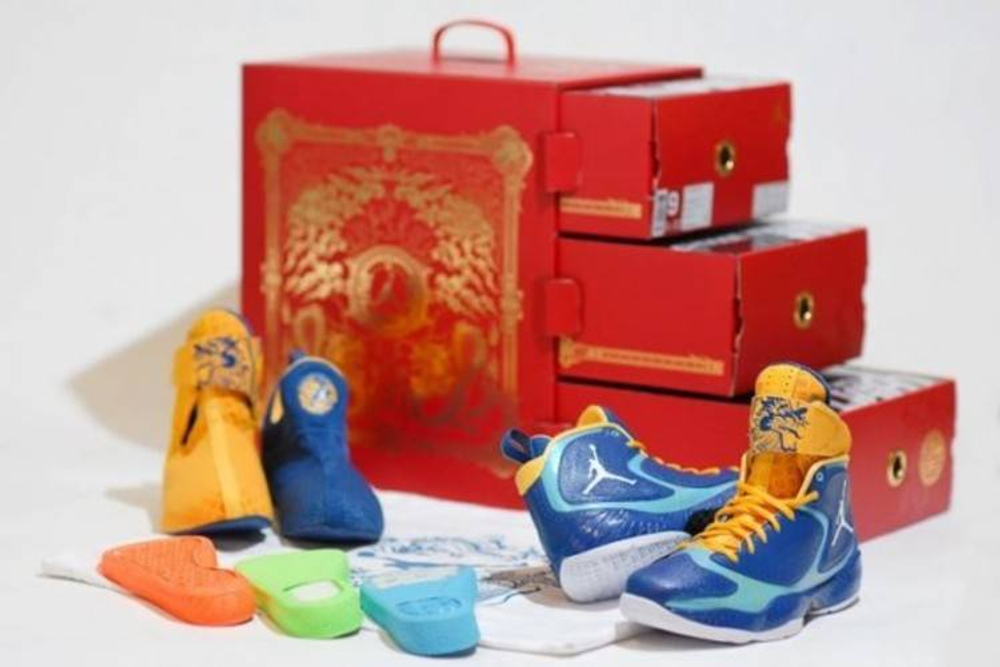 Кроссовки Jordan Air Jordan 2012 Deluxe Year Of The Dragon