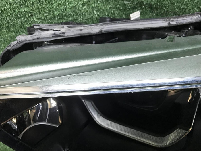 Битая Фара левая BMW X5 G05 (2018-2023) LED