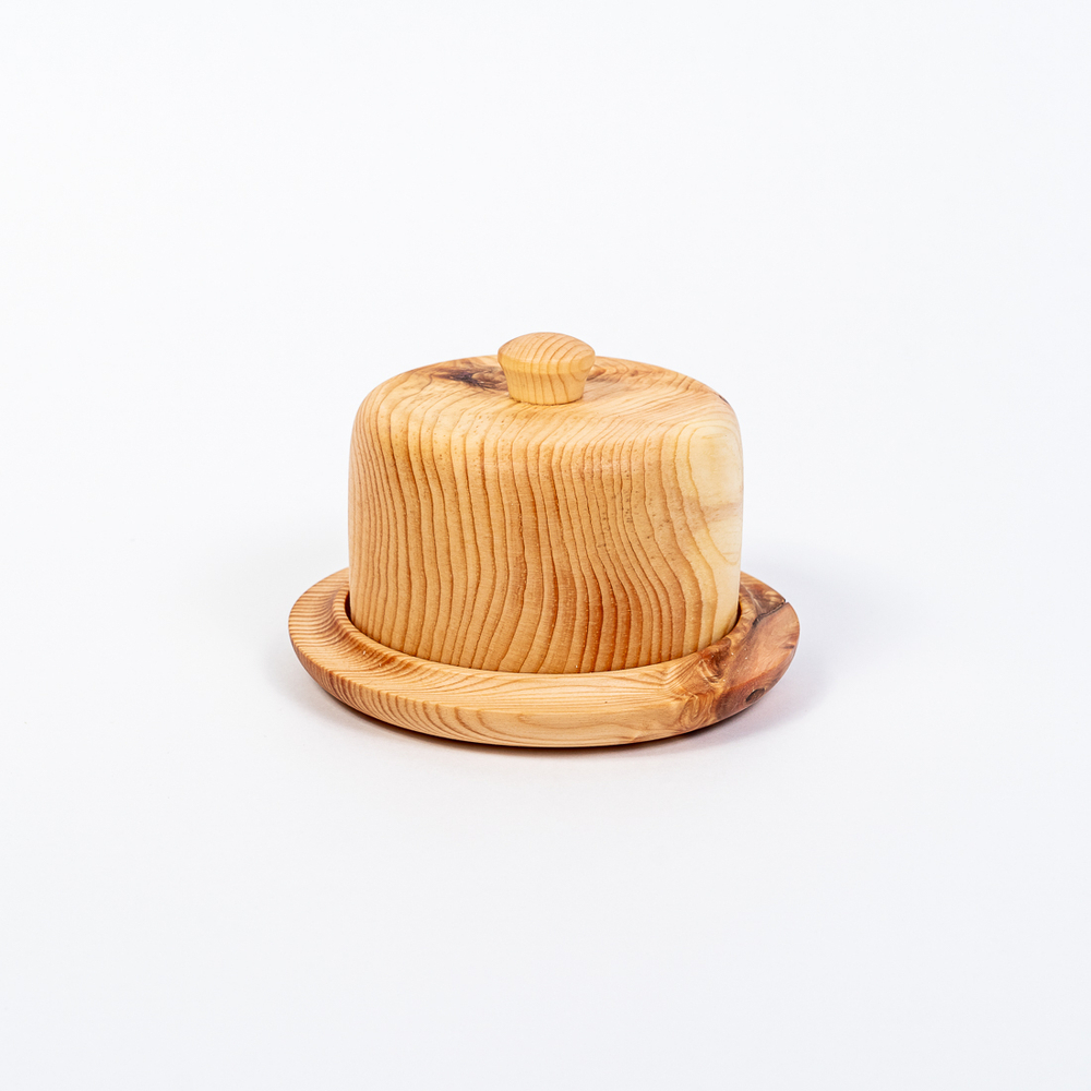 Масленка из дерева Сибирский Кедр для сливочного масла. MS3