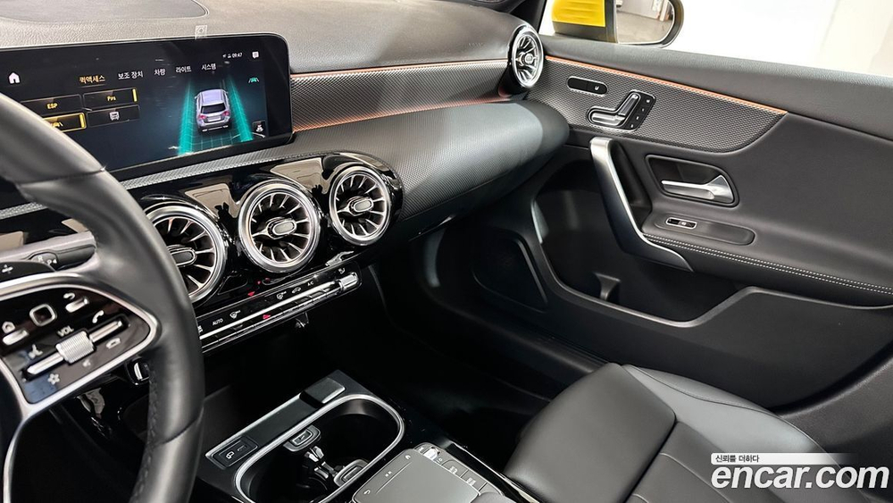 Mercedes-Benz A-Class W177 A220 Hatchback (02.2023)
