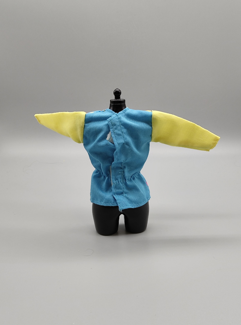 Одежда для куклы Барби винтаж кофта 02222