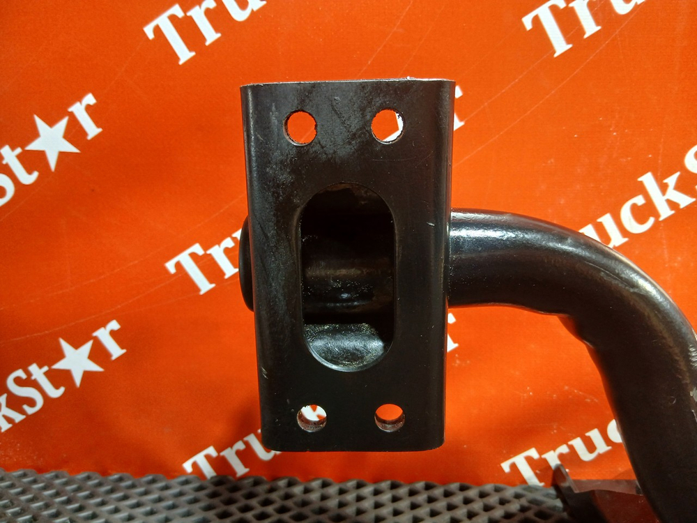 Кронштейн воздушного фильтра 2023г