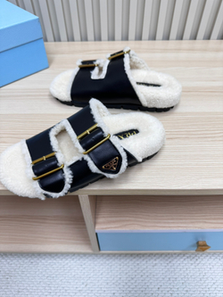 Prada Slides