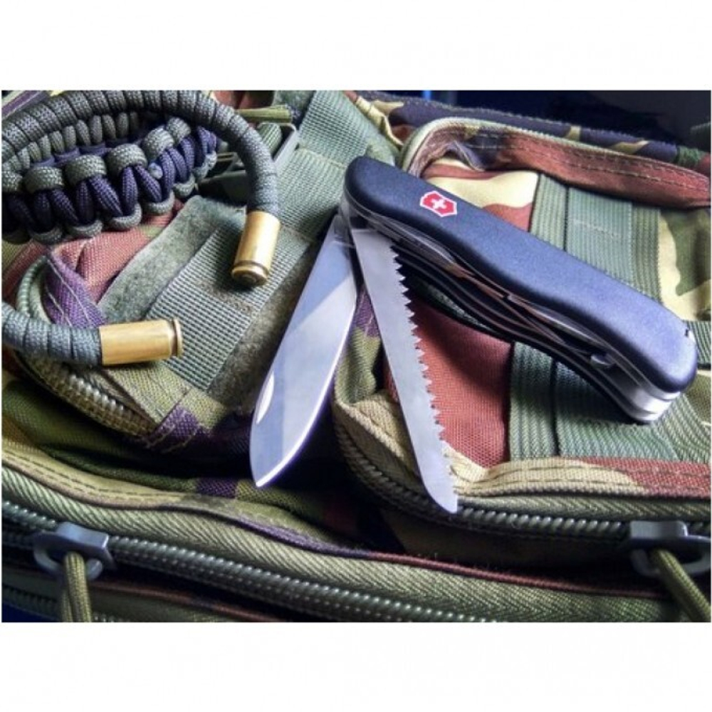 Нож Victorinox Outrider, 111 мм, 14 функций, черный