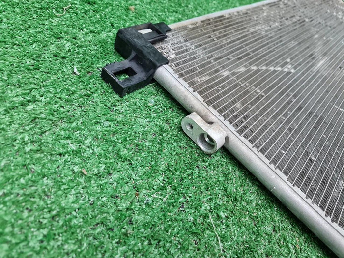 Радиатор кондиционера Toyota Camry xv70 (17-нв)