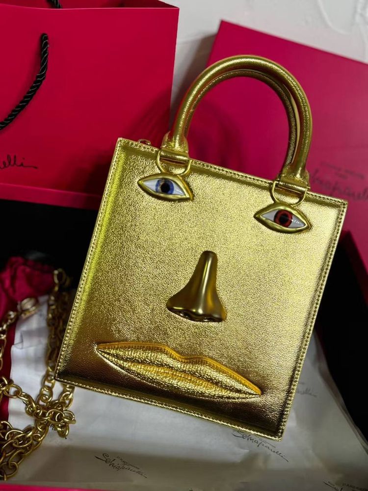 Майка Schiaparelli